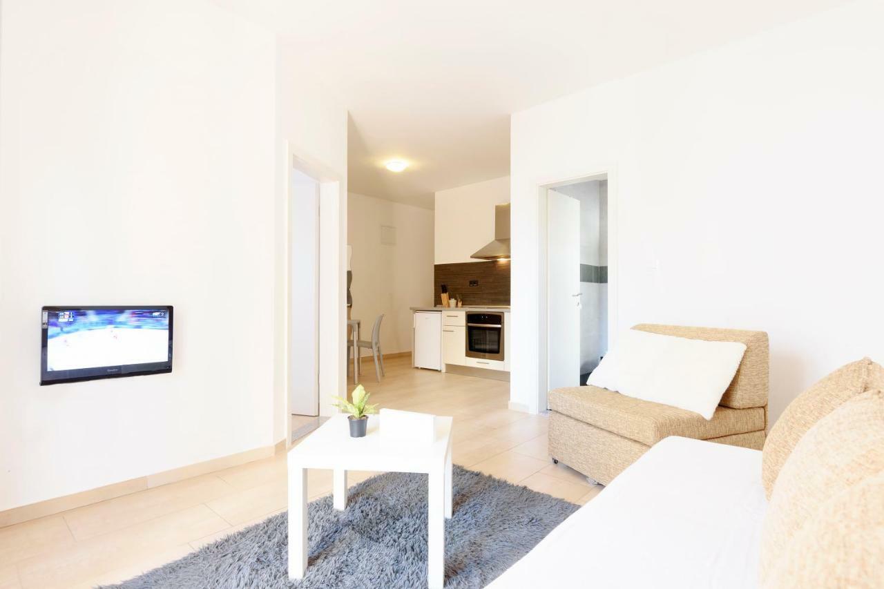 Very Special Apartments باكوشتاني المظهر الخارجي الصورة