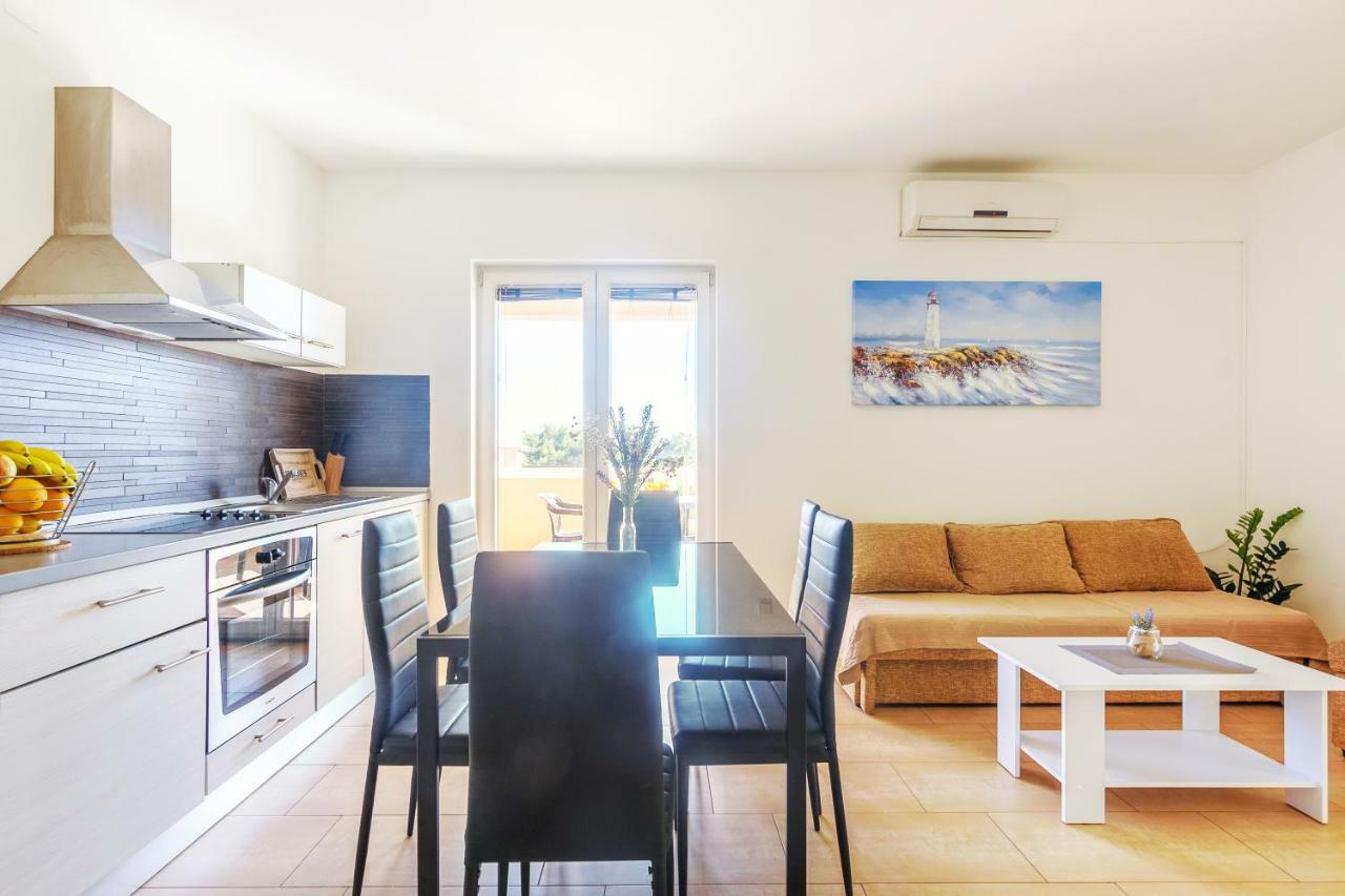 Very Special Apartments باكوشتاني المظهر الخارجي الصورة